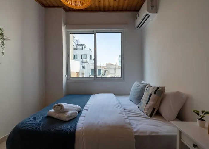 Laurel 2-bedroom In アパート ラルナカ