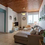 Laurel 2-bedroom In Daire *