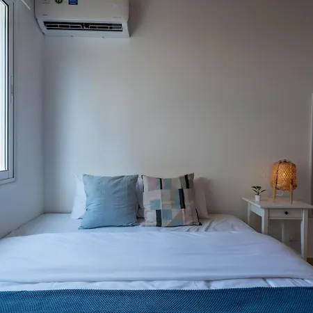 Laurel 2-bedroom In *