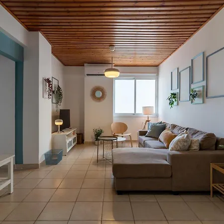 Laurel 2-bedroom In *