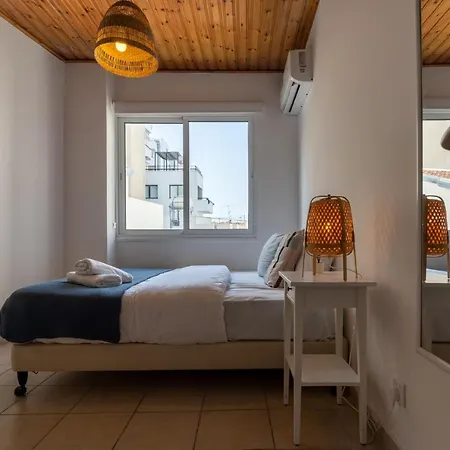 アパート Laurel 2-bedroom In ラルナカ